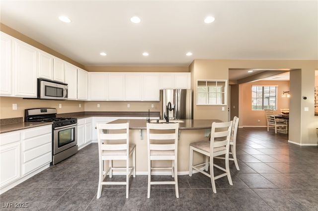 8324 Mesa Bloom Street, North Las Vegas, NV 89085