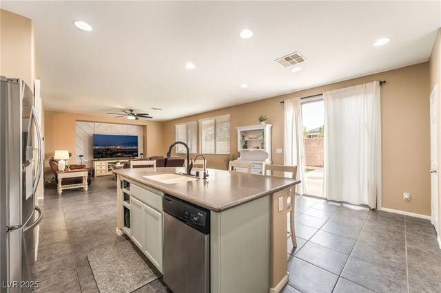 8324 Mesa Bloom Street, North Las Vegas, NV 89085