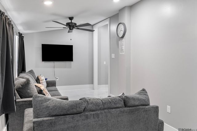 304 S 17th St, Baton Rouge, LA 70802