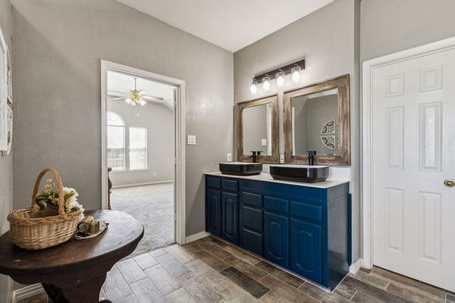 600 Lake Shadow Drive, Lavon, TX 75166