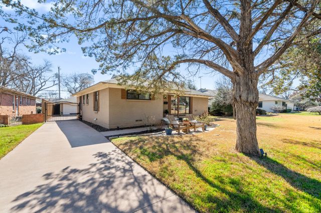 521 Ridgedale Drive, Richardson, TX 75080