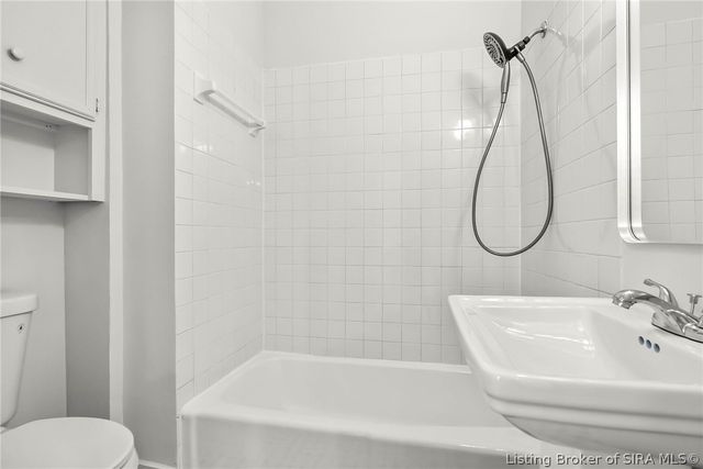 1206 E Main Street, New Albany, IN 47150