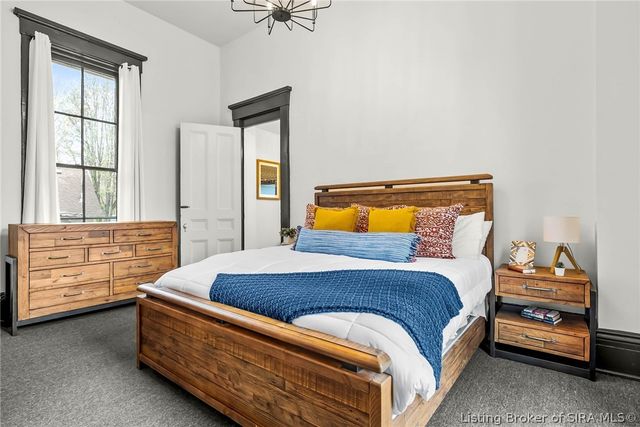 1206 E Main Street, New Albany, IN 47150