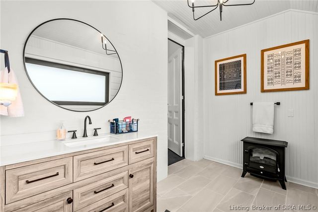 1206 E Main Street, New Albany, IN 47150