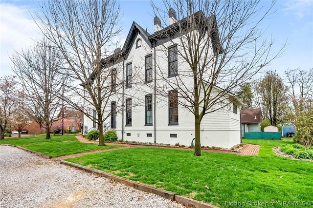 1206 E Main Street, New Albany, IN 47150