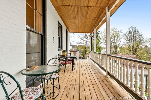 1206 E Main Street, New Albany, IN 47150