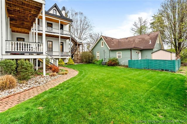 1206 E Main Street, New Albany, IN 47150