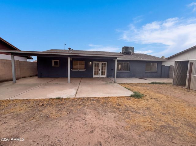 6036 N 72ND Drive, Glendale, AZ 85303
