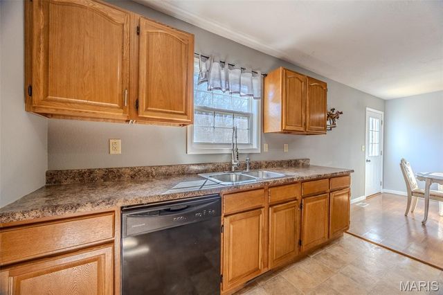 15316 Talent Lane, St Robert, MO 65584