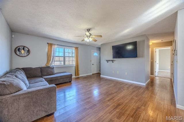 15316 Talent Lane, St Robert, MO 65584