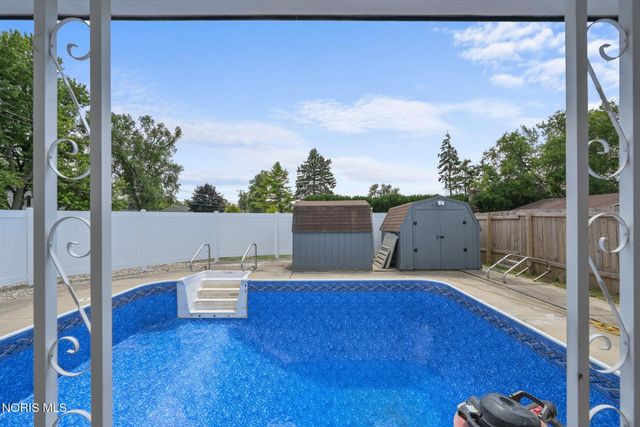 4353 Onondaga Avenue, Toledo, OH 43611