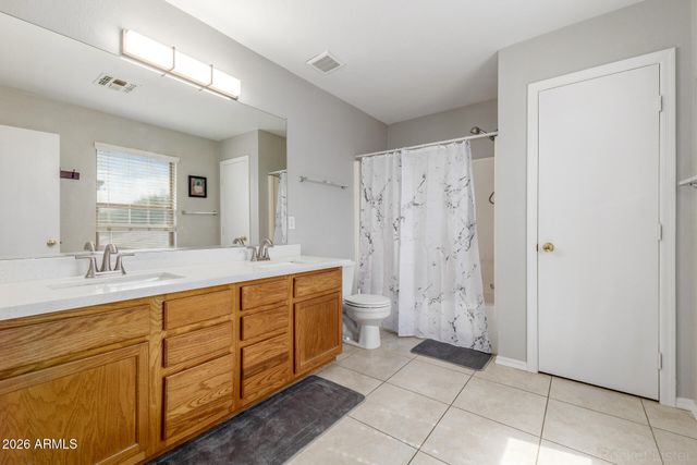 2457 E PALM BEACH Drive, Chandler, AZ 85249