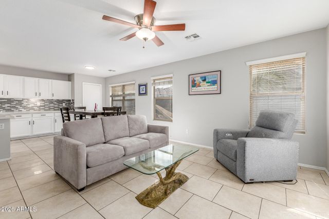 2457 E PALM BEACH Drive, Chandler, AZ 85249