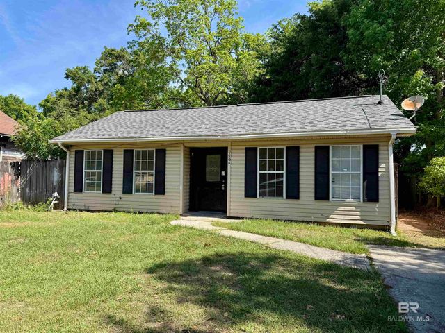 1204 Seneca Street, Mobile, AL 36605