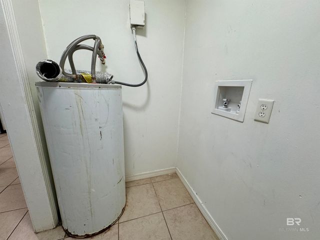 1204 Seneca Street, Mobile, AL 36605