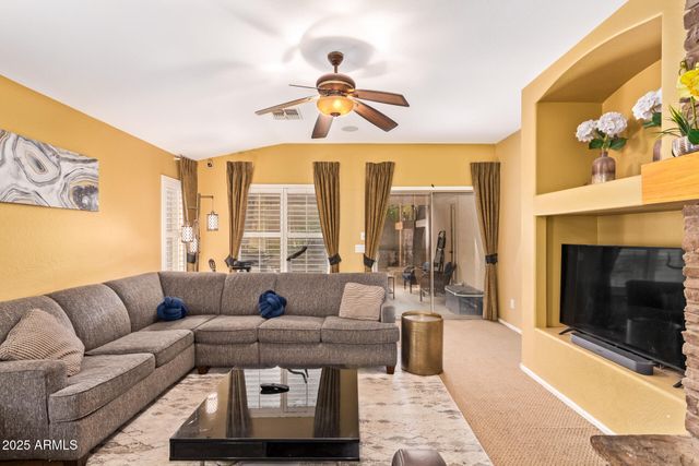 2610 E LEIBER Lane, Phoenix, AZ 85024