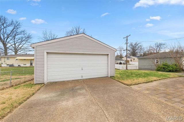 7816 Wilmar Place, St Louis, MO 63123