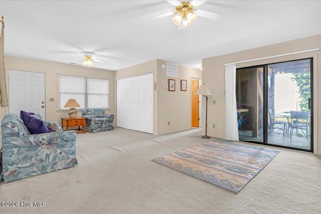 109 NE 30th Street, Oak Island, NC 28465
