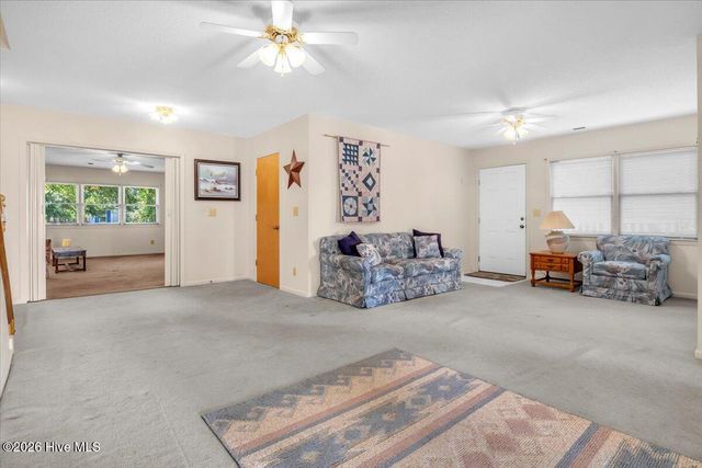 109 NE 30th Street, Oak Island, NC 28465