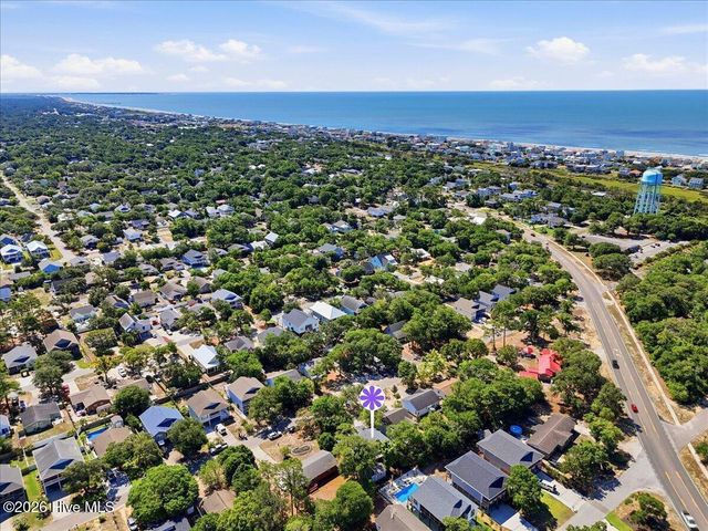 109 NE 30th Street, Oak Island, NC 28465