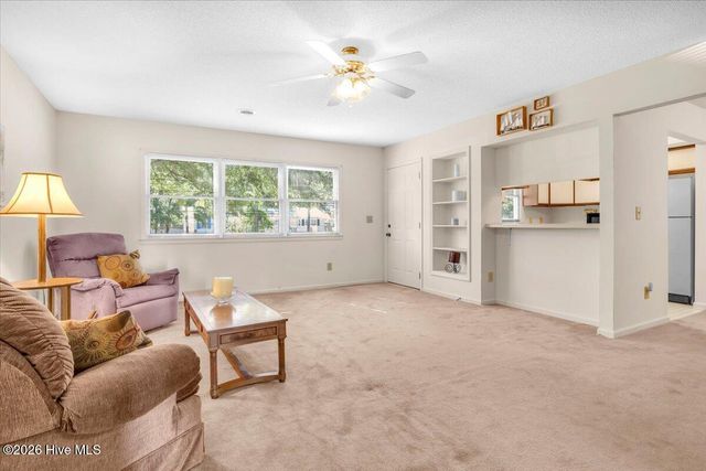 109 NE 30th Street, Oak Island, NC 28465