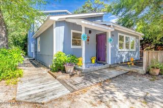 109 NE 30th Street, Oak Island, NC 28465