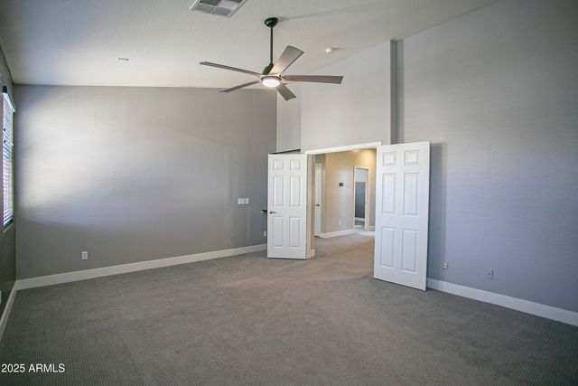 7033 W HONEYSUCKLE Drive, Peoria, AZ 85383