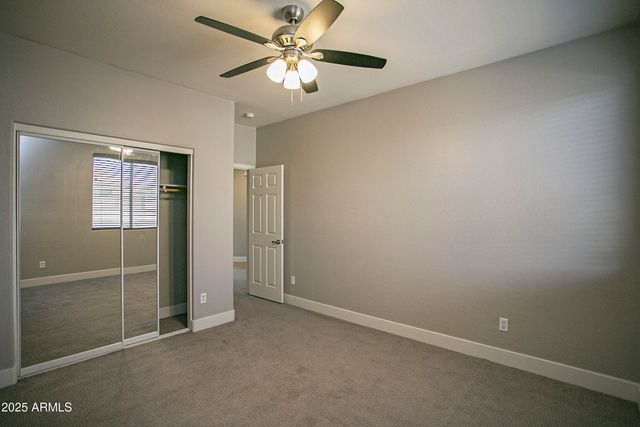 7033 W HONEYSUCKLE Drive, Peoria, AZ 85383