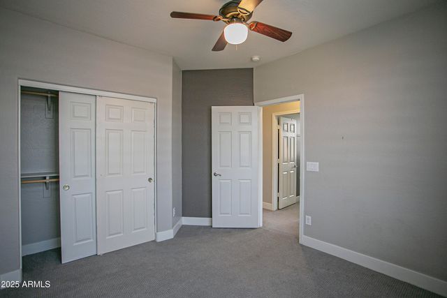 7033 W HONEYSUCKLE Drive, Peoria, AZ 85383