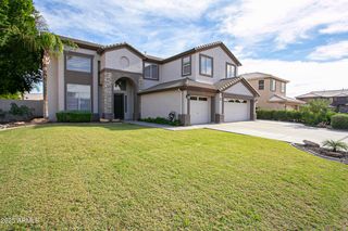 7033 W HONEYSUCKLE Drive, Peoria, AZ 85383