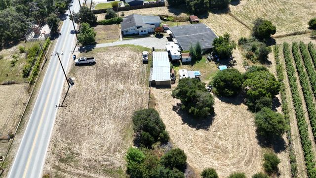 897 Green Valley Road, Watsonville, CA 95076
