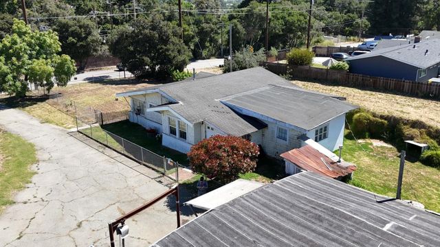 897 Green Valley Road, Watsonville, CA 95076