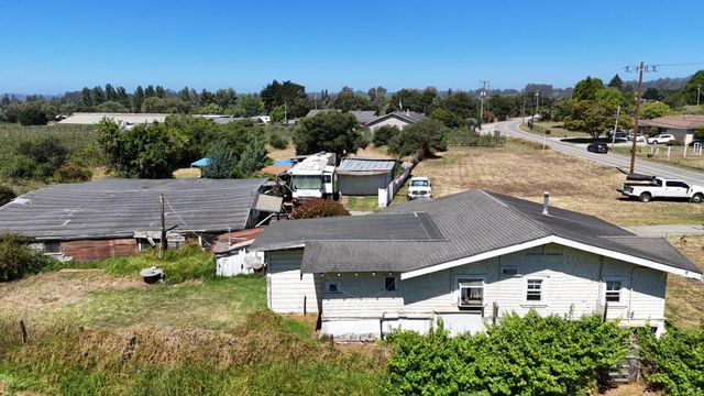 897 Green Valley Road, Watsonville, CA 95076