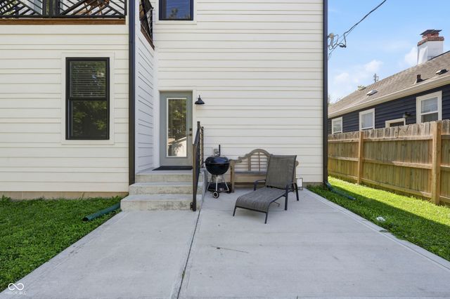 834 N Tacoma Avenue, Indianapolis, IN 46201
