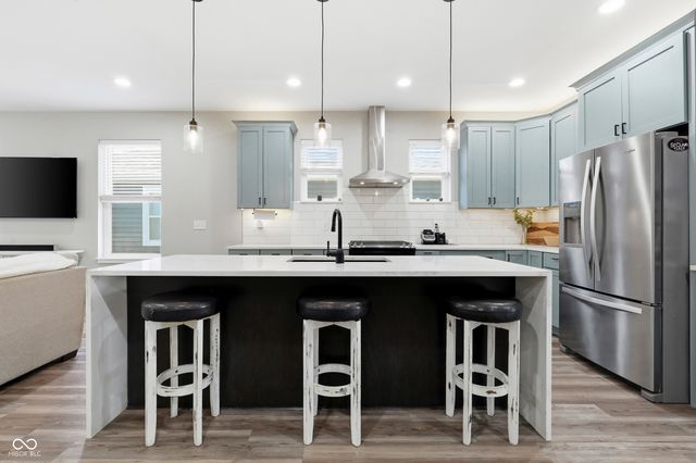 834 N Tacoma Avenue, Indianapolis, IN 46201