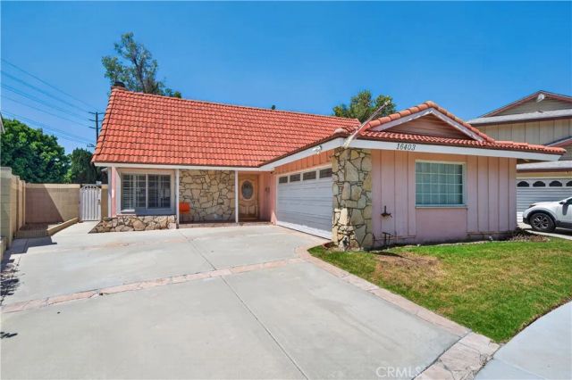 16403 Holmes, Cerritos, CA 90703