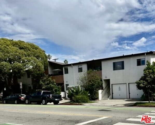 1301 11th Street, Santa Monica, CA 90401
