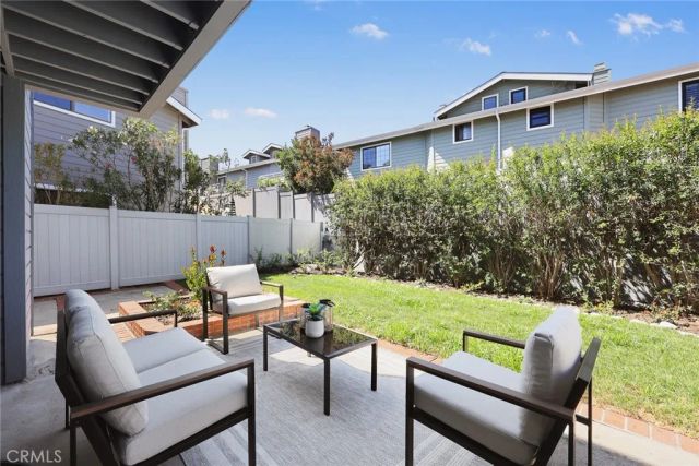 1518 Creekside Court A, Pasadena, CA 91107