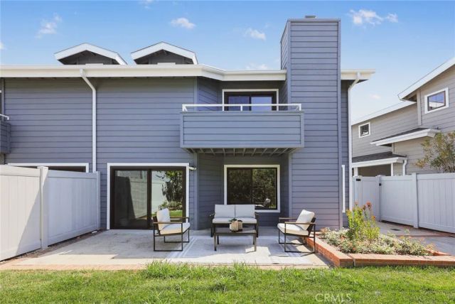 1518 Creekside Court A, Pasadena, CA 91107