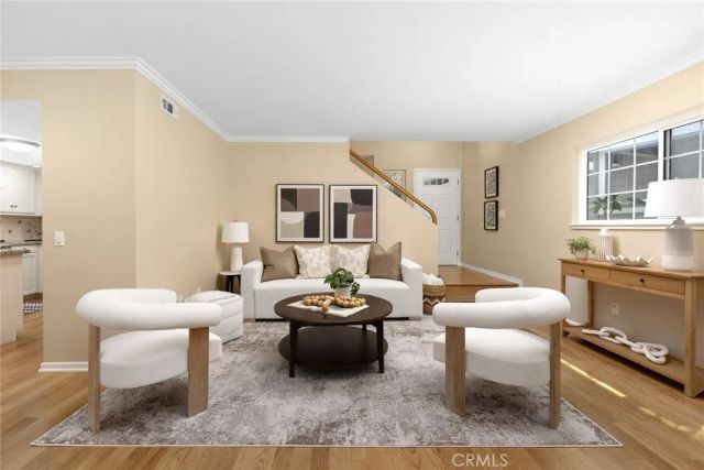 1518 Creekside Court A, Pasadena, CA 91107