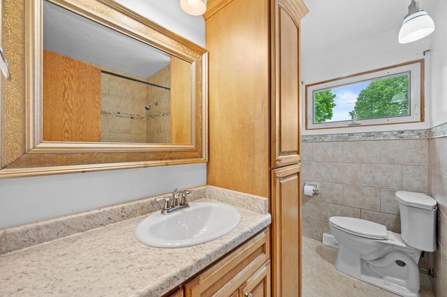 6517 W Lakefield DRIVE, Milwaukee, WI 53219