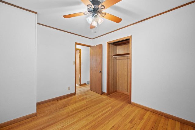 6517 W Lakefield DRIVE, Milwaukee, WI 53219