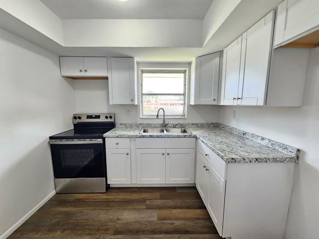 2521 Dudley Drive W H, West Palm Beach, FL 33415