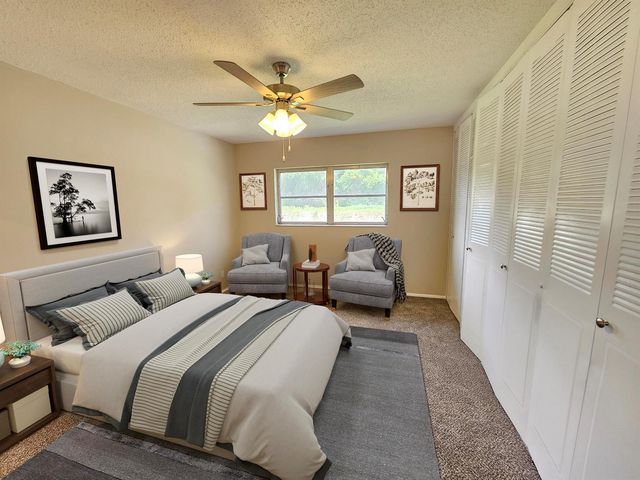 2521 Dudley Drive W H, West Palm Beach, FL 33415