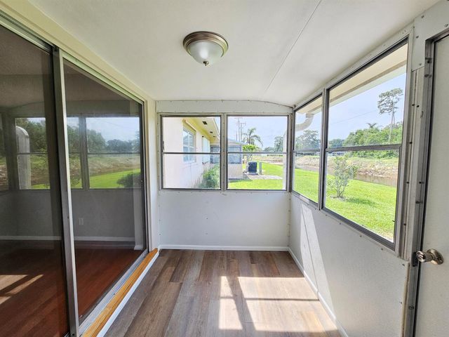 2521 Dudley Drive W H, West Palm Beach, FL 33415
