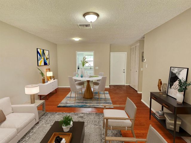 2521 Dudley Drive W H, West Palm Beach, FL 33415