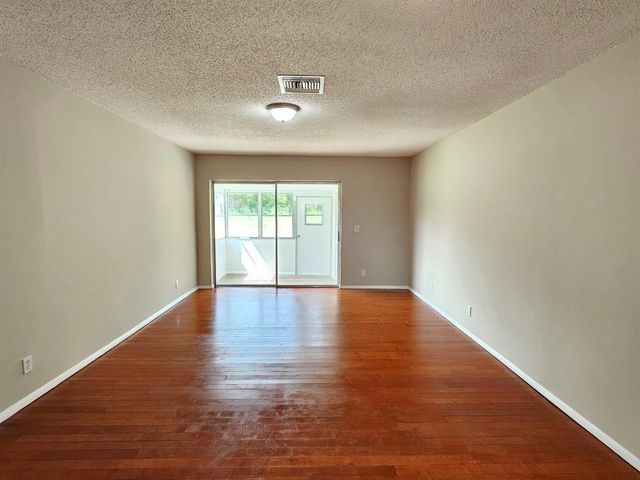 2521 Dudley Drive W H, West Palm Beach, FL 33415