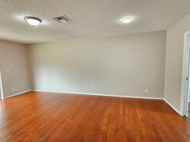 2521 Dudley Drive W H, West Palm Beach, FL 33415