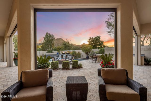 8111 N 62ND Place, Paradise Valley, AZ 85253
