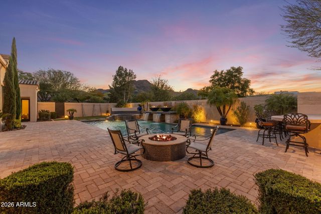 8111 N 62ND Place, Paradise Valley, AZ 85253